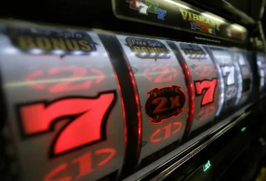 Spela slots